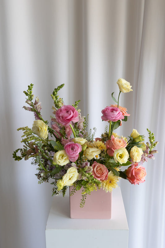 "Meadowlight" Mother's Day Mixed Arrangement