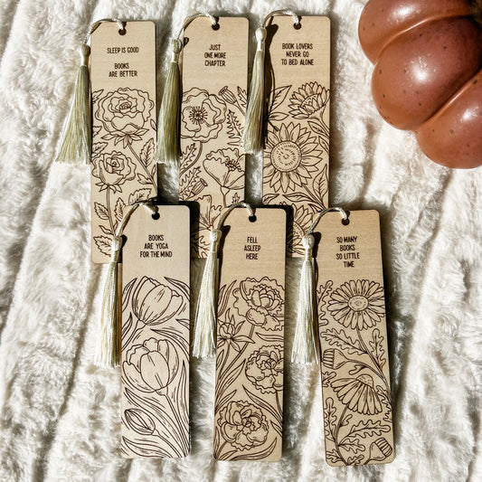 Cozy Floral Wood Bookmark