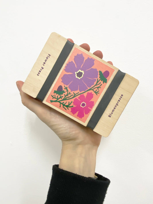 Cosmos Pocket Flower Press